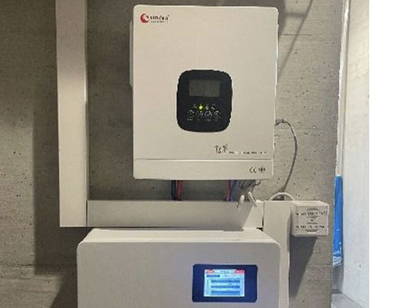 6KW Hybrid Inverter Lifepo4 Lithium battery Solves Power Outages
